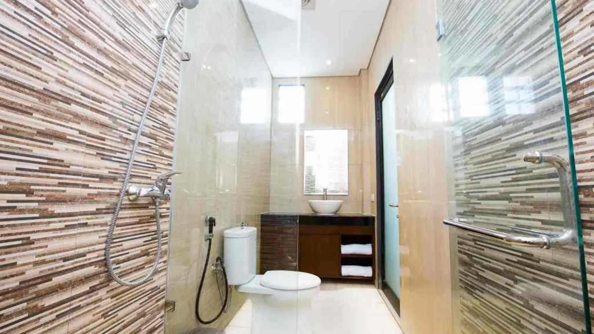 Hotel Wg Jimbaran Ungasan   Ungasan (Bali)